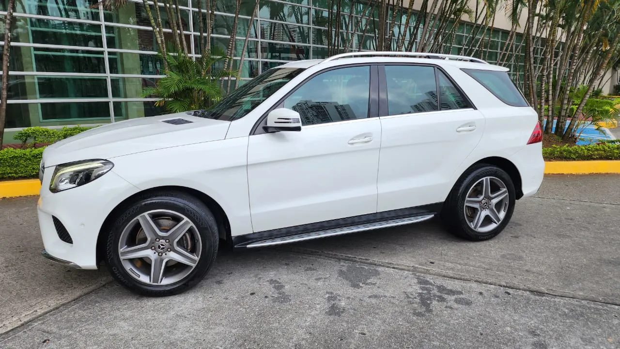 Preview imagenes del auto