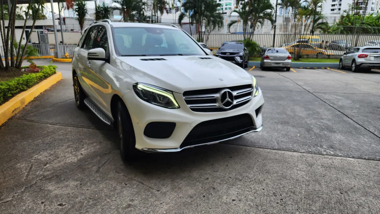 Preview imagenes del auto
