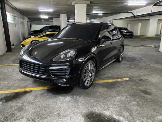 Porsche Cayenne Gts