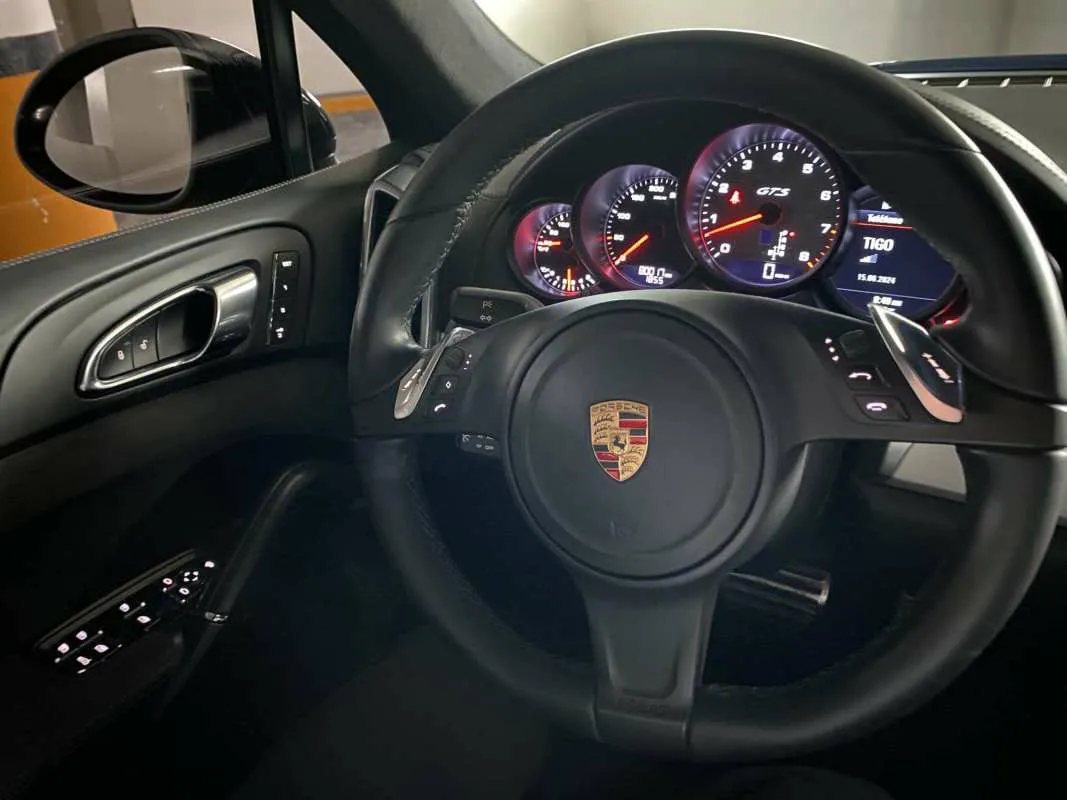 Preview imagenes del auto