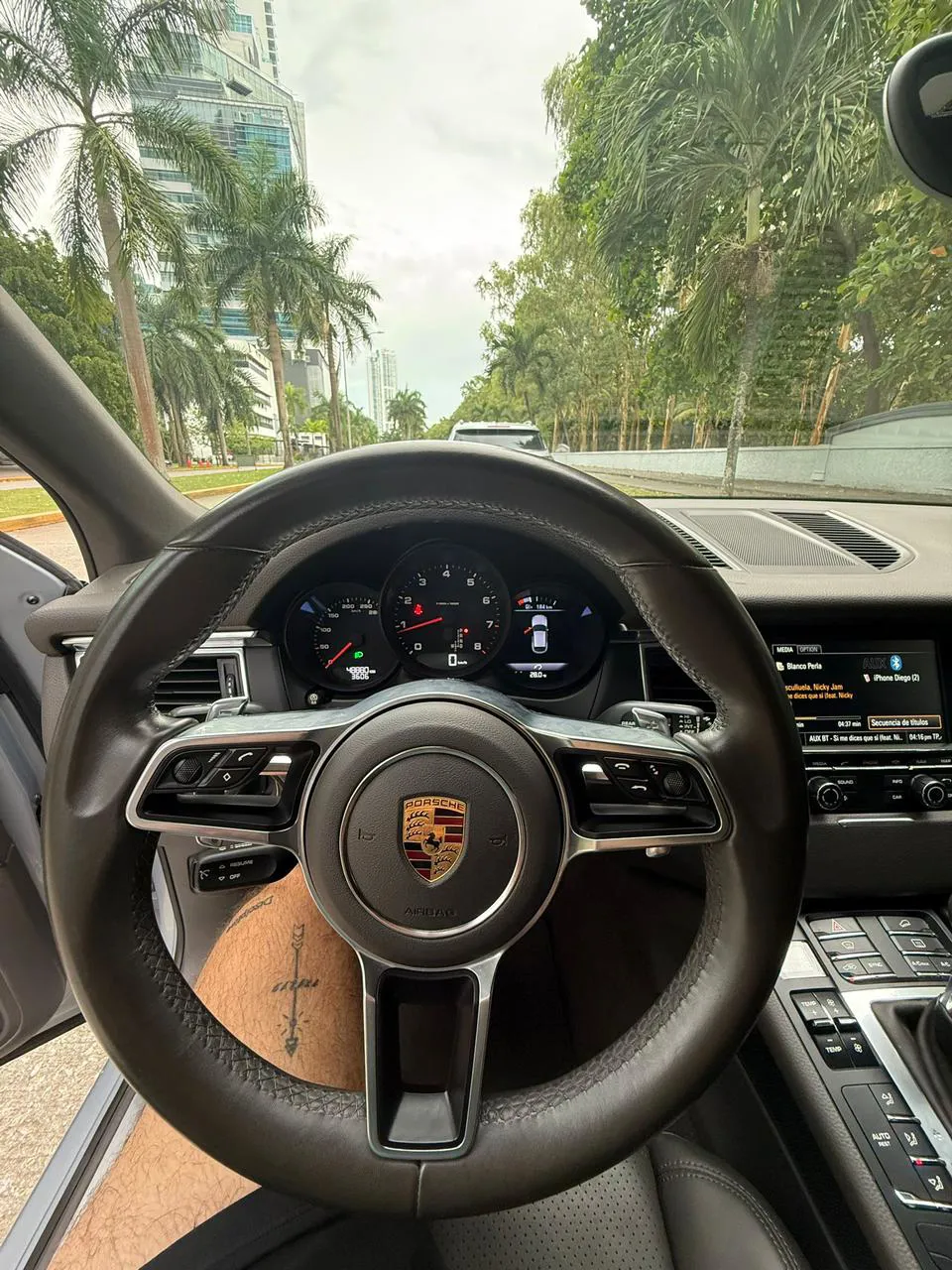 Preview imagenes del auto