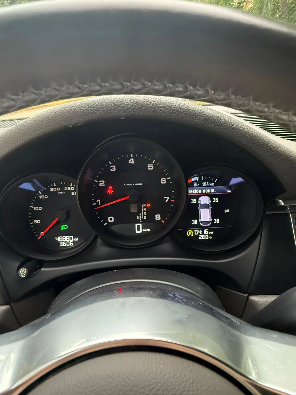 Preview imagenes del auto