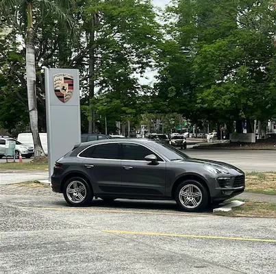 Porsche Macan S