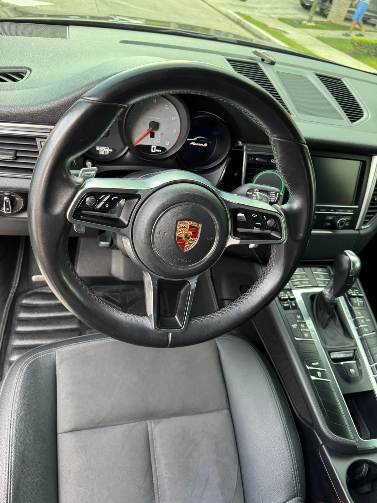 Preview imagenes del auto