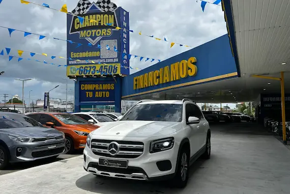 Mercedes-Benz GLB 200