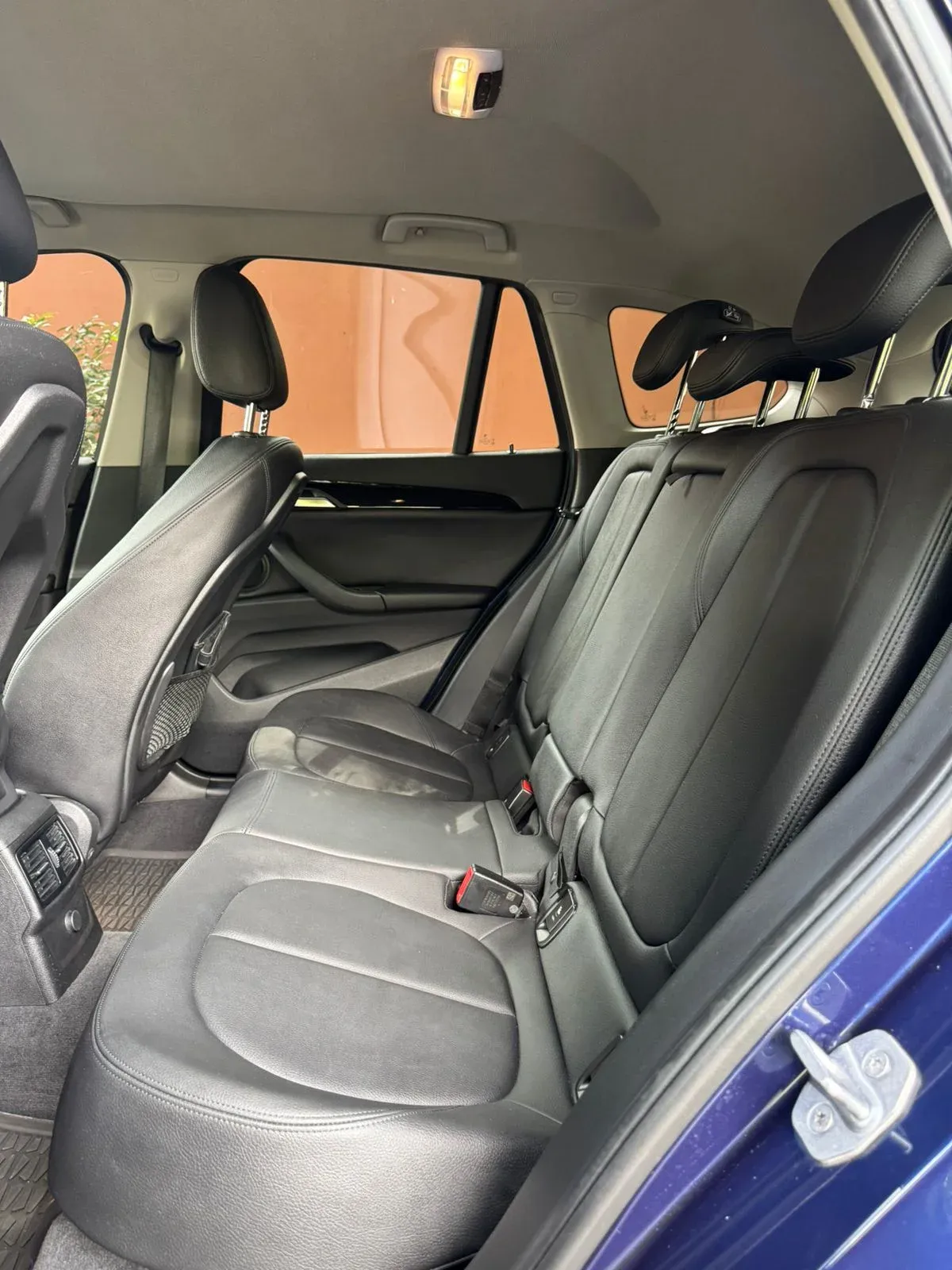 Preview imagenes del auto