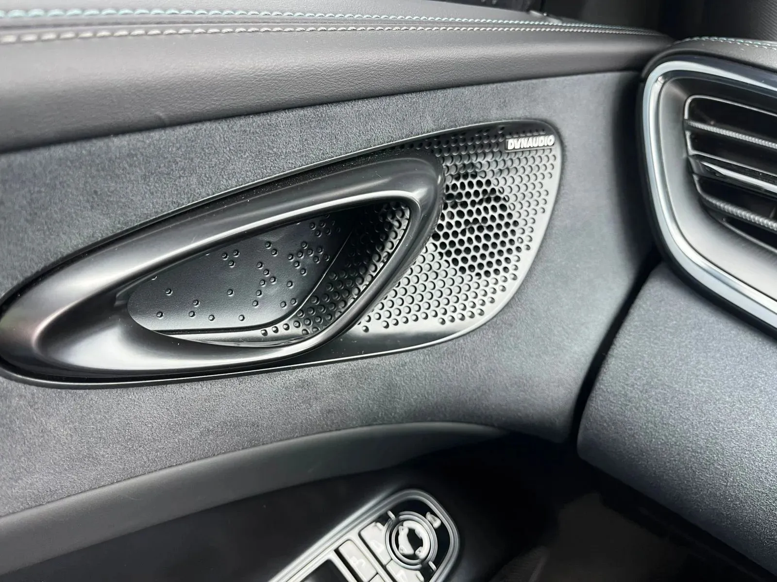 Preview imagenes del auto