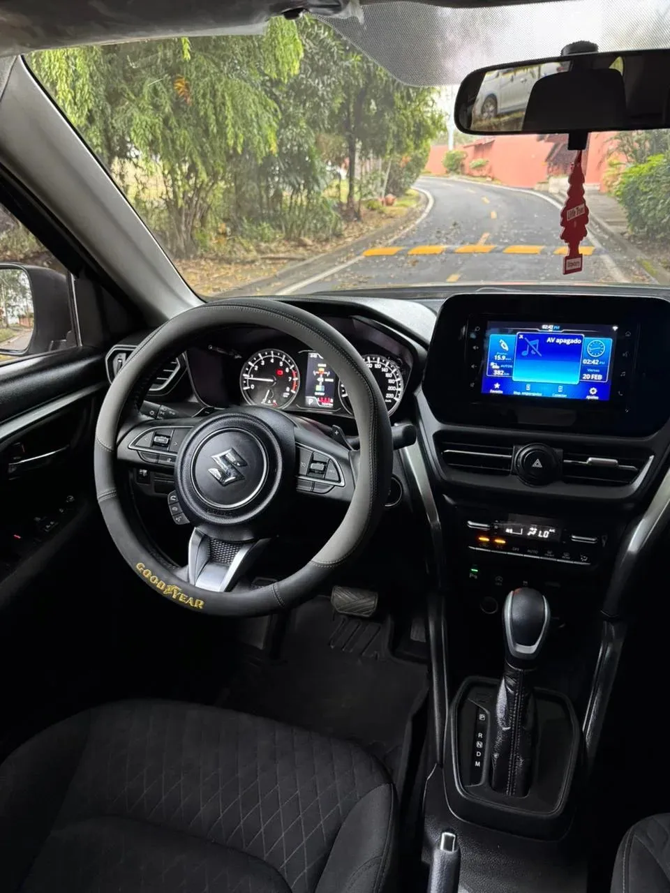 Preview imagenes del auto