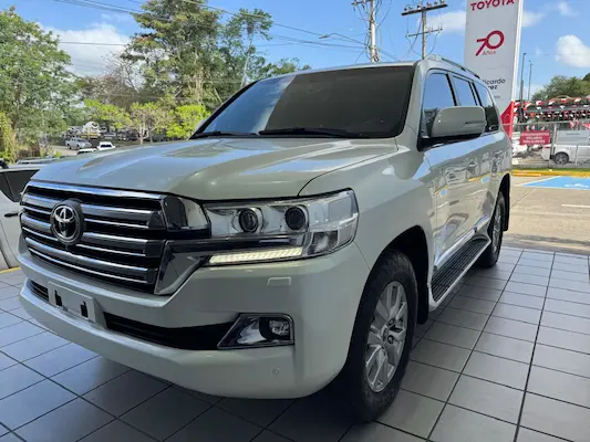 Toyota Land Cruiser 200