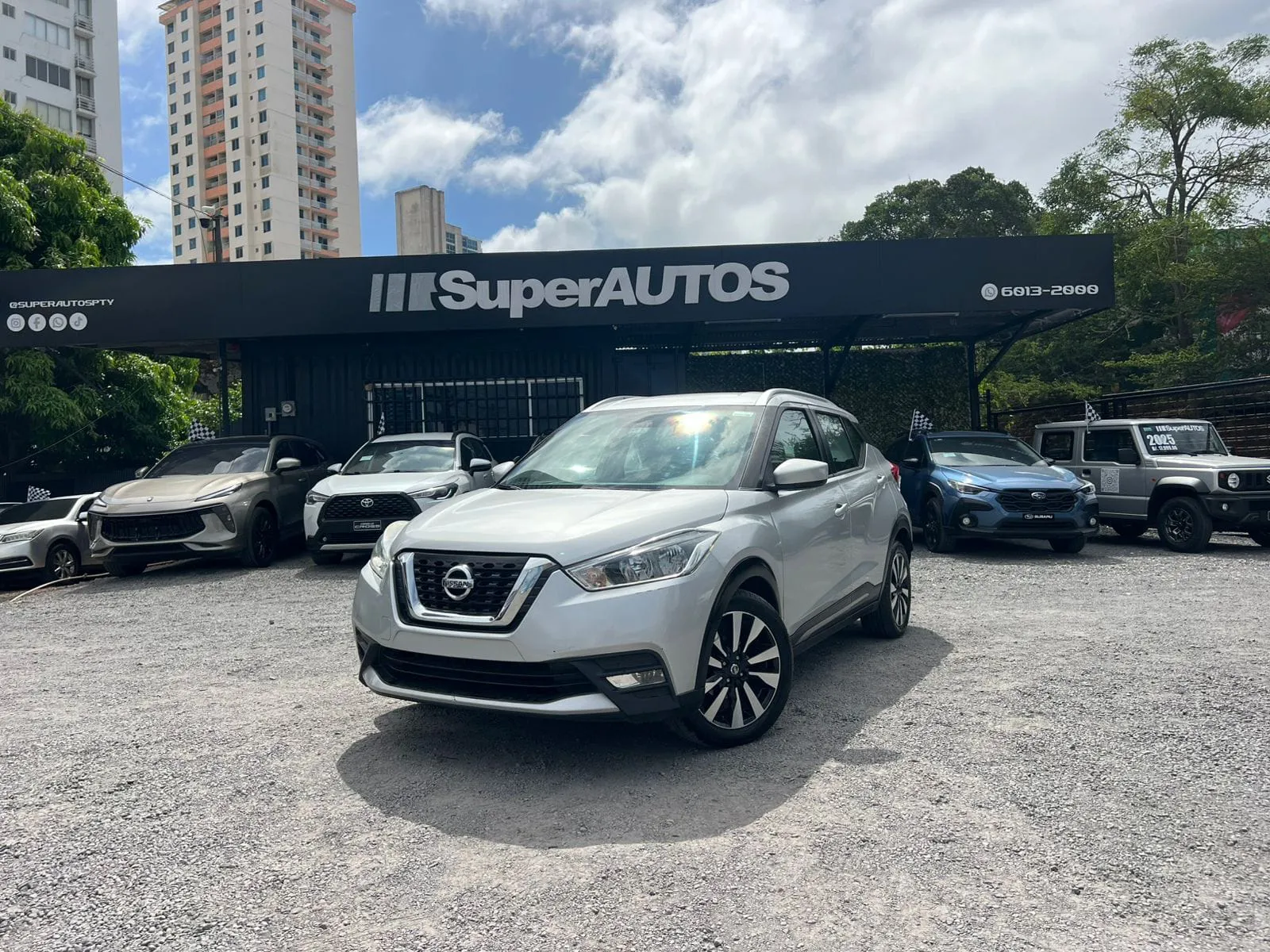 Preview imagenes del auto