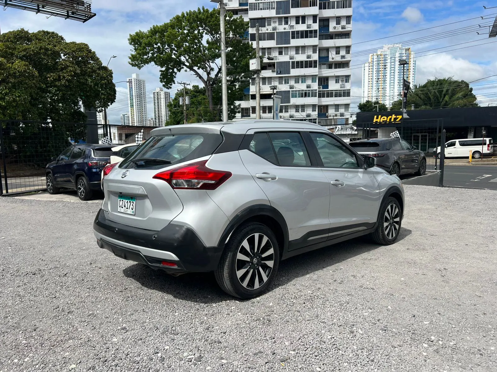 Preview imagenes del auto