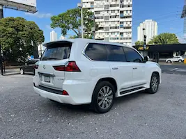 Preview imagenes del auto