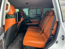 Preview imagenes del auto