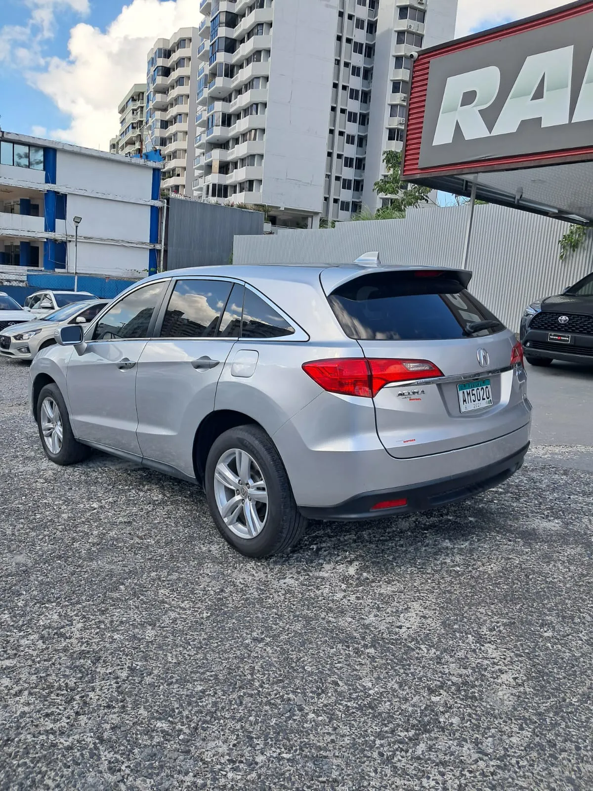 Preview imagenes del auto