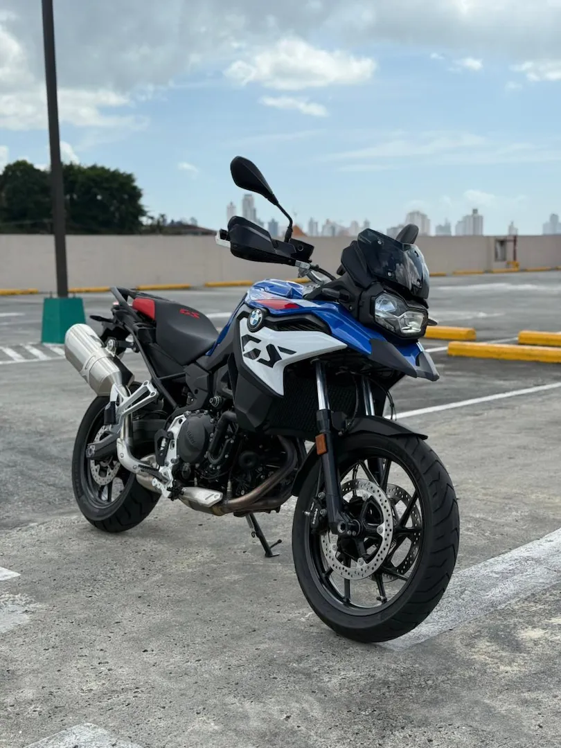 Preview imagenes del auto