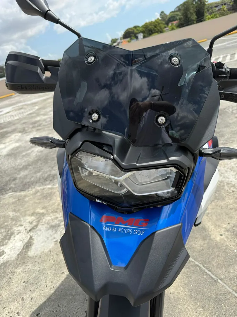 Preview imagenes del auto