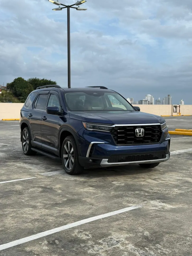 Preview imagenes del auto