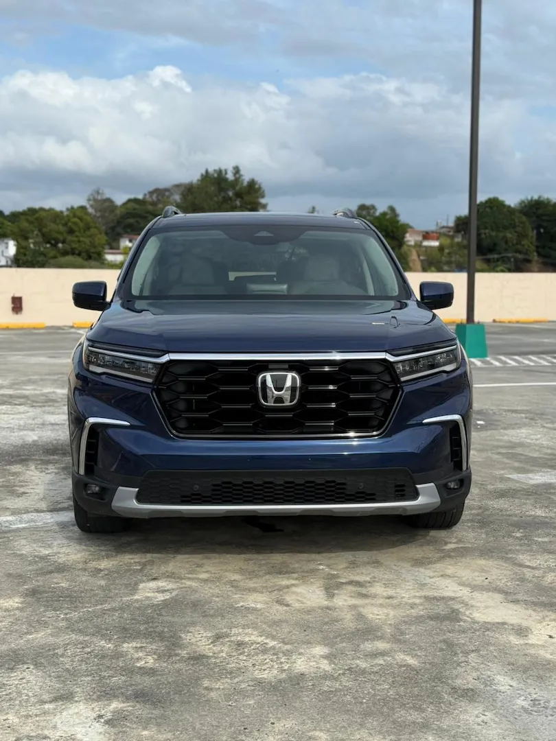 Preview imagenes del auto