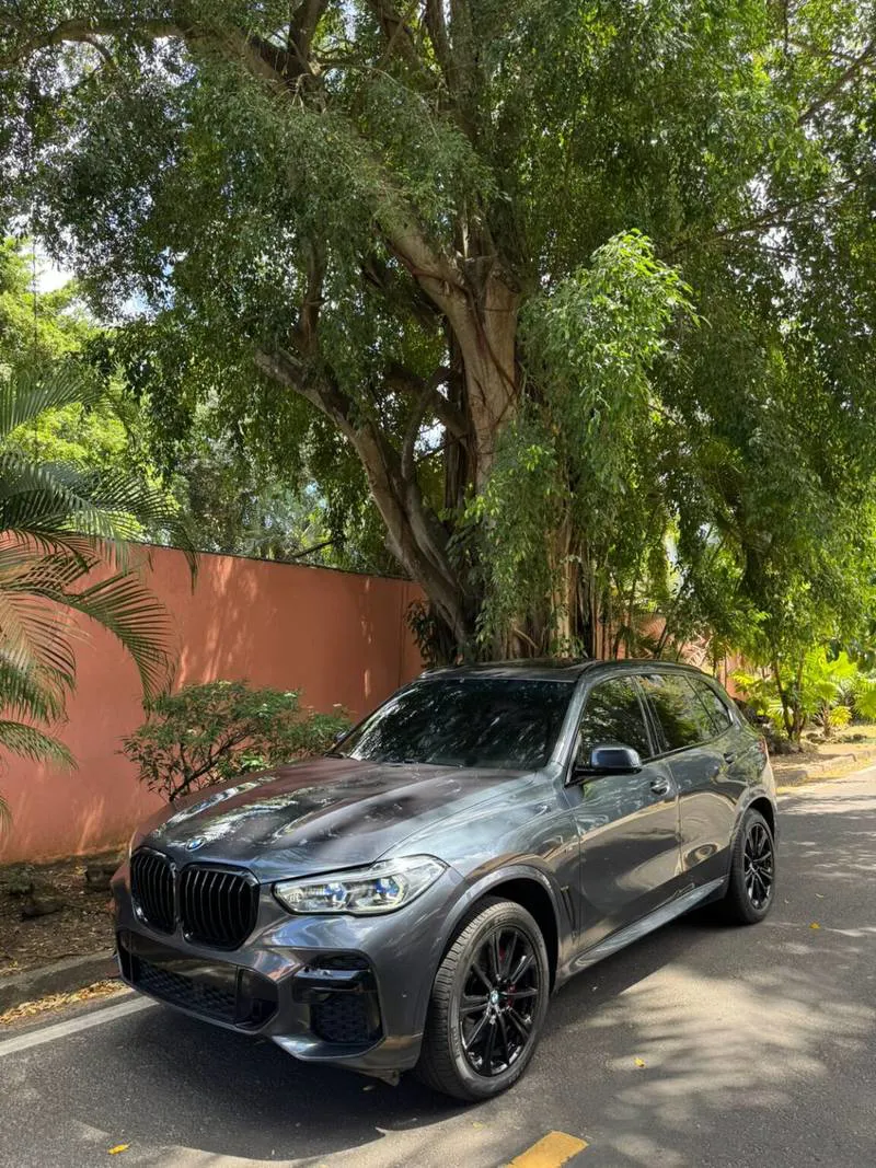 Preview imagenes del auto