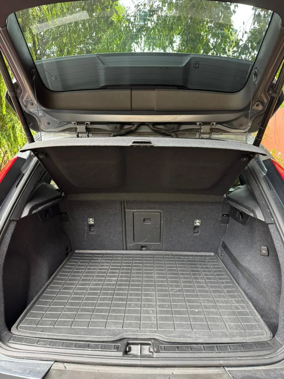 Preview imagenes del auto