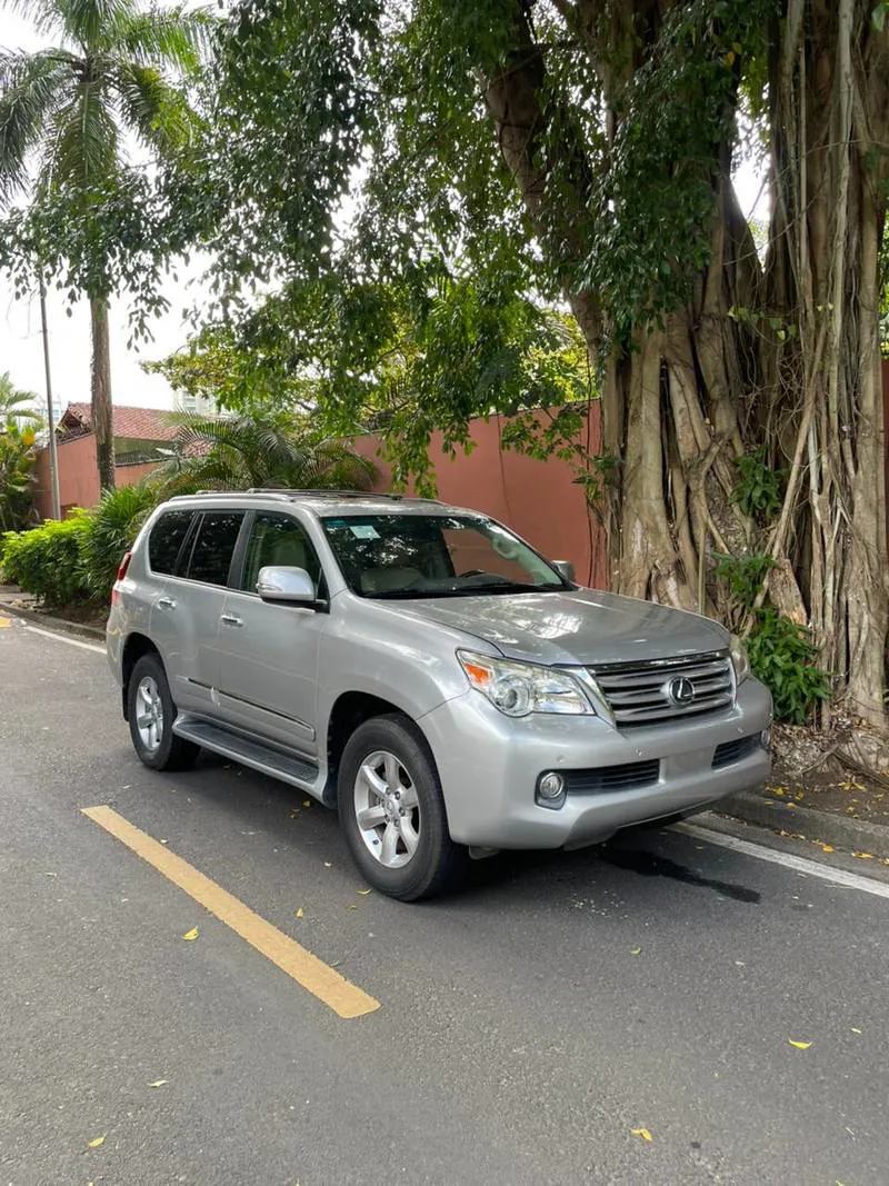 Preview imagenes del auto