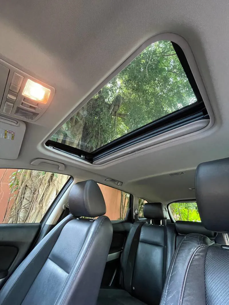 Preview imagenes del auto