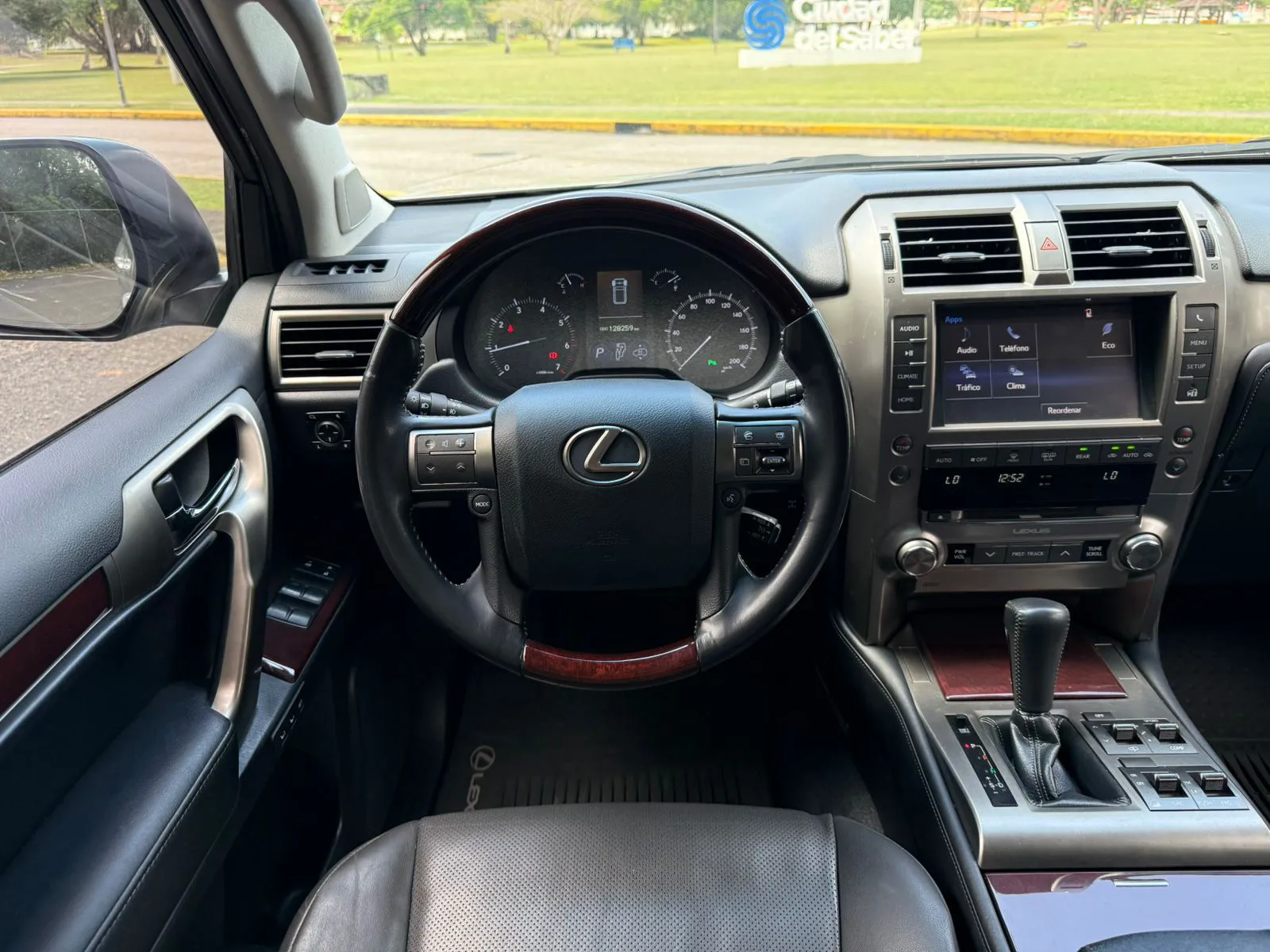 Preview imagenes del auto