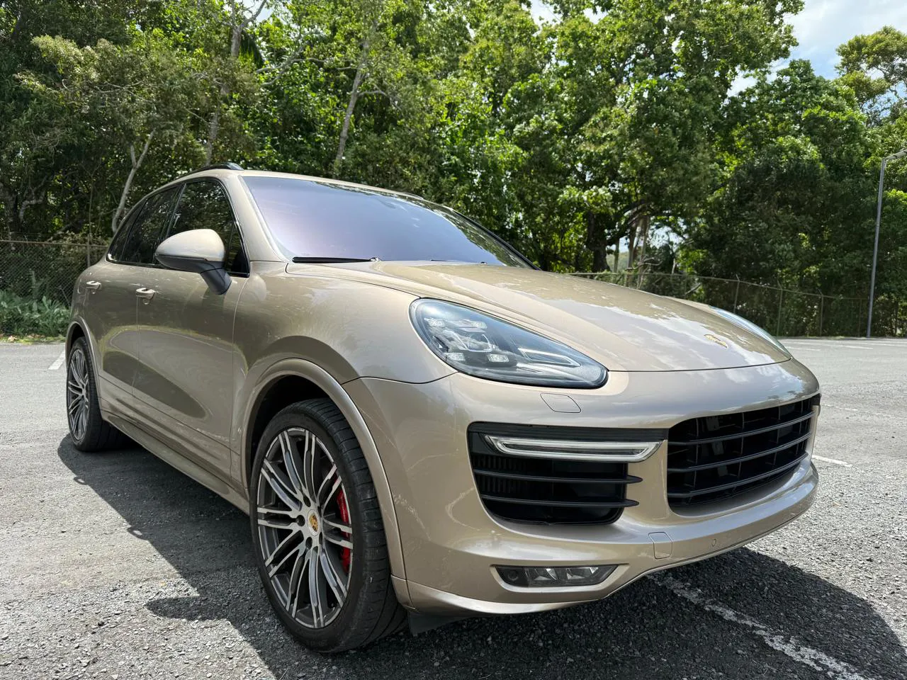 Preview imagenes del auto