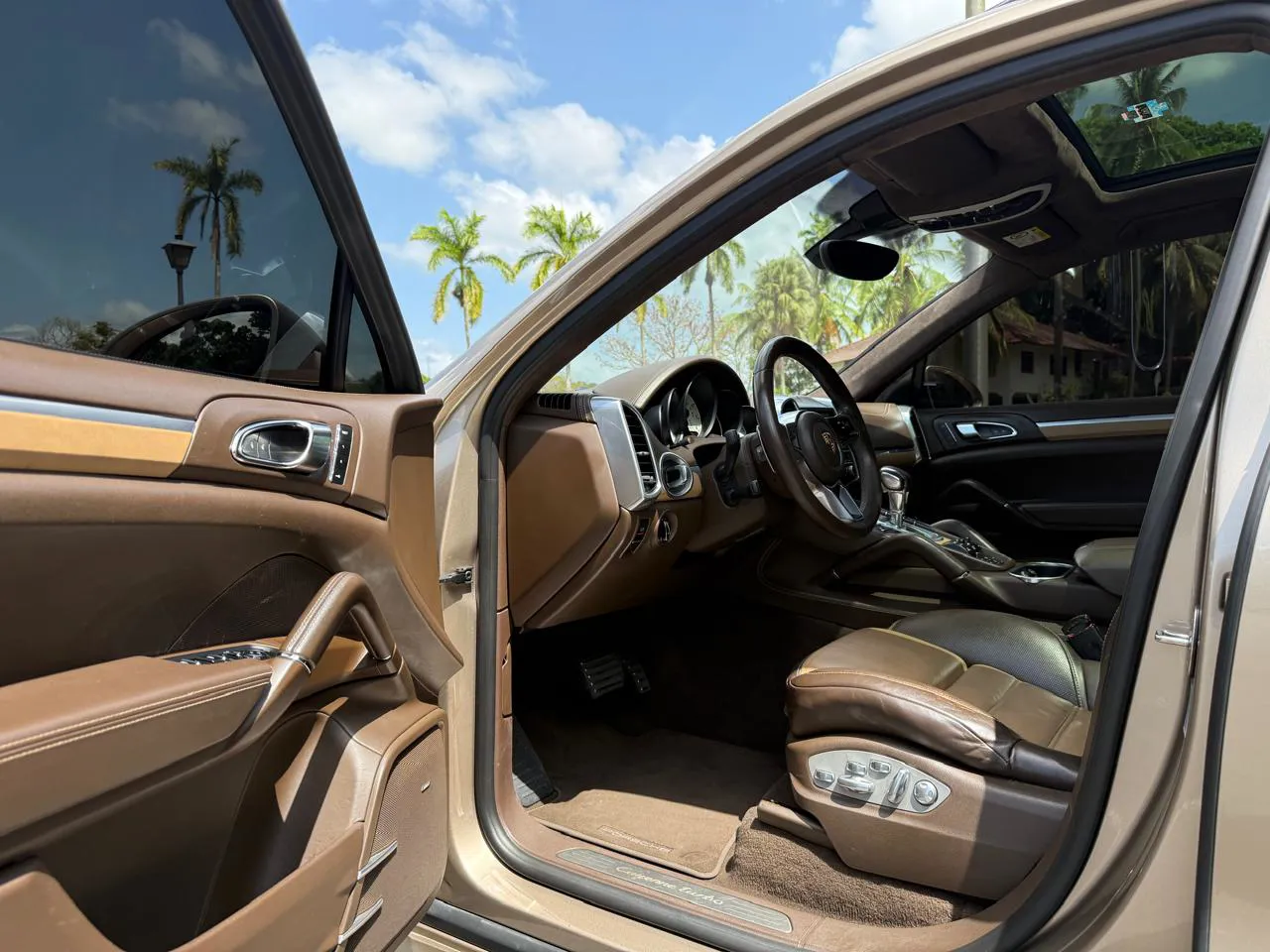 Preview imagenes del auto