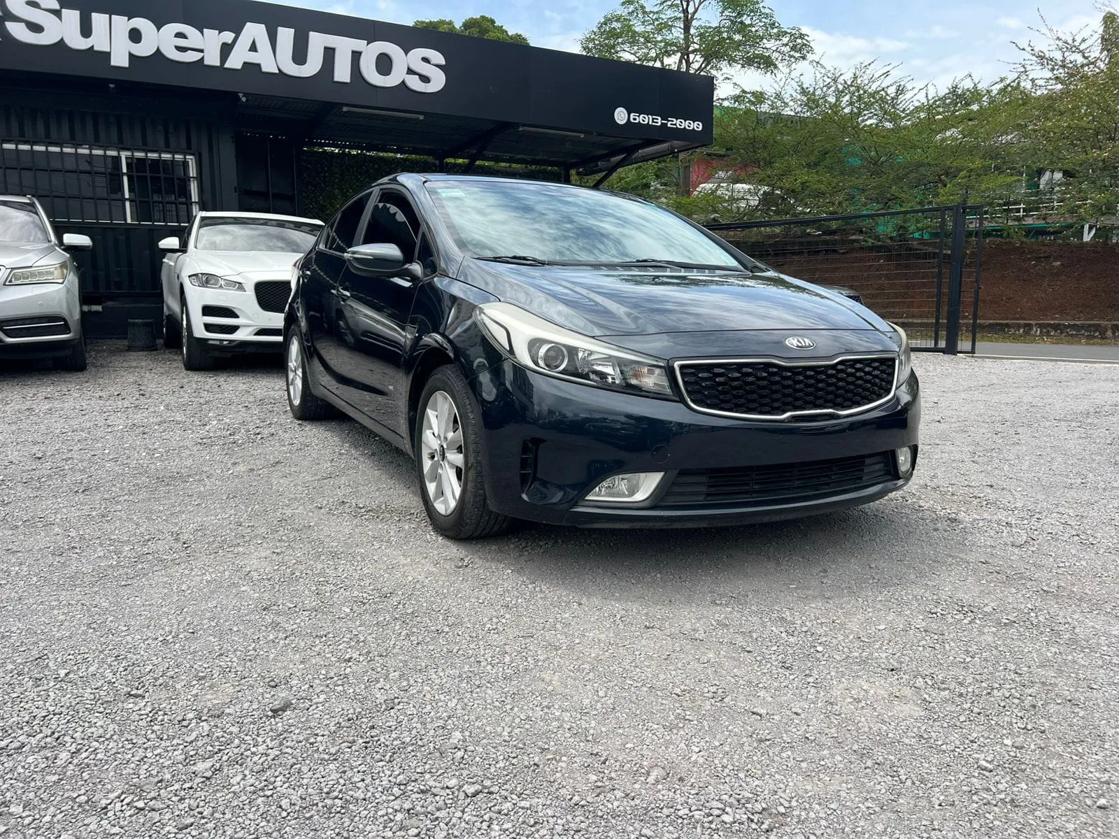 Preview imagenes del auto