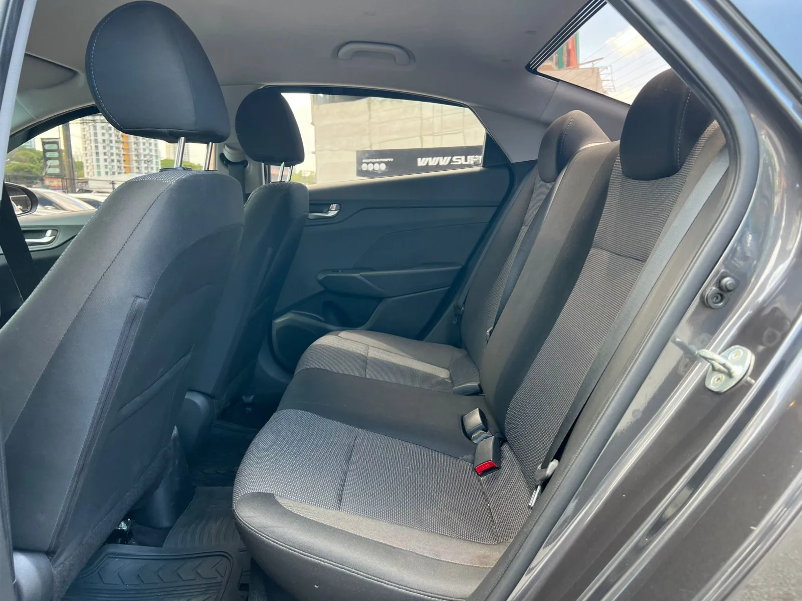 Preview imagenes del auto