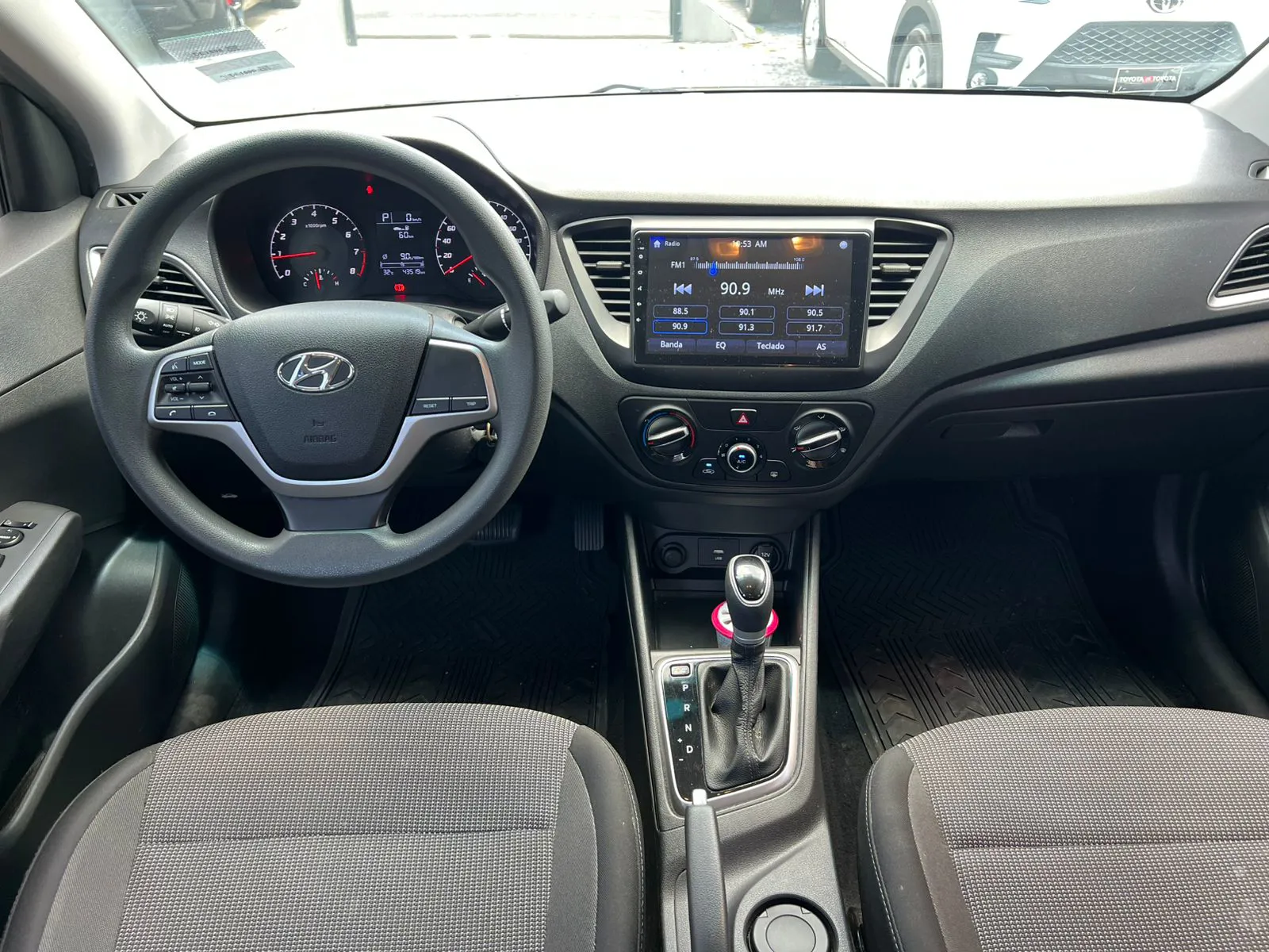 Preview imagenes del auto