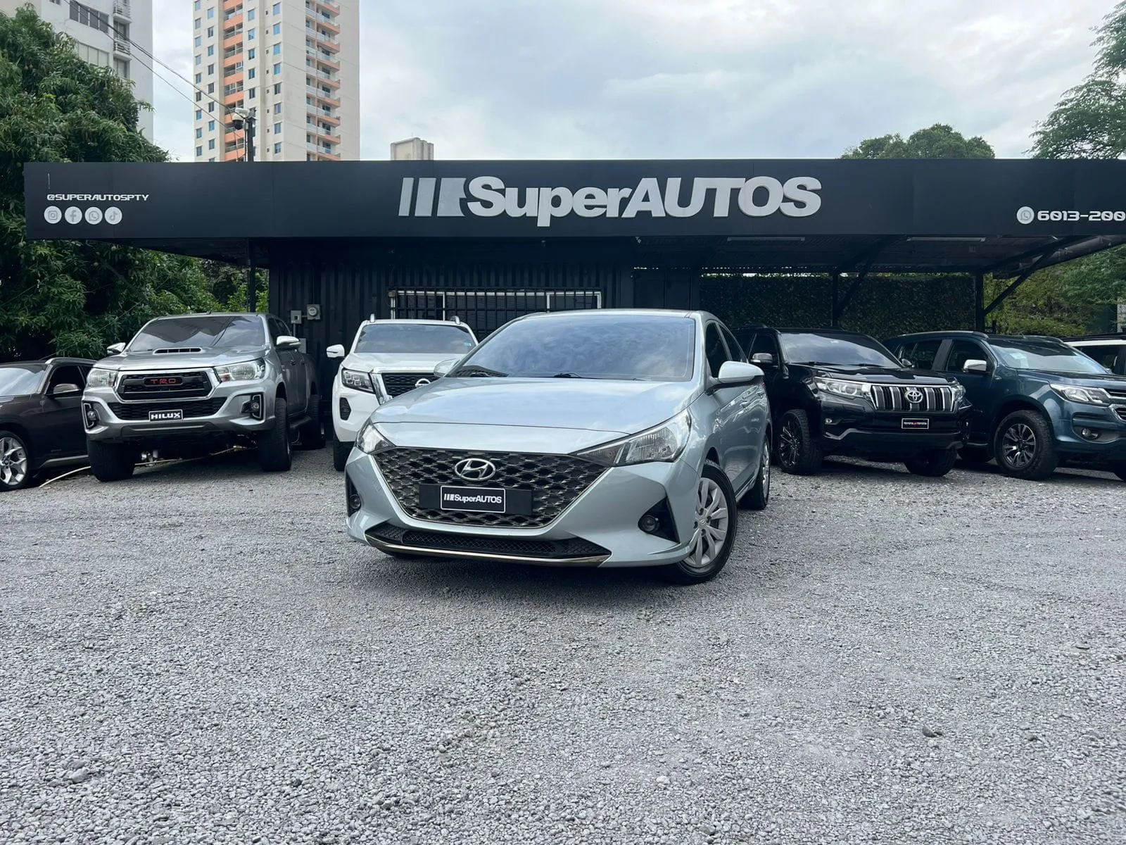Preview imagenes del auto