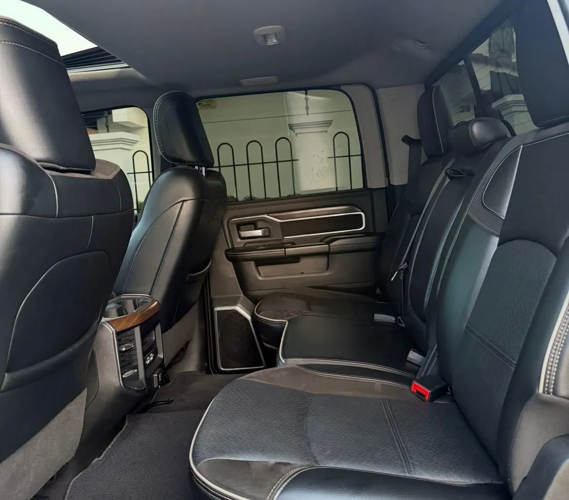 Preview imagenes del auto