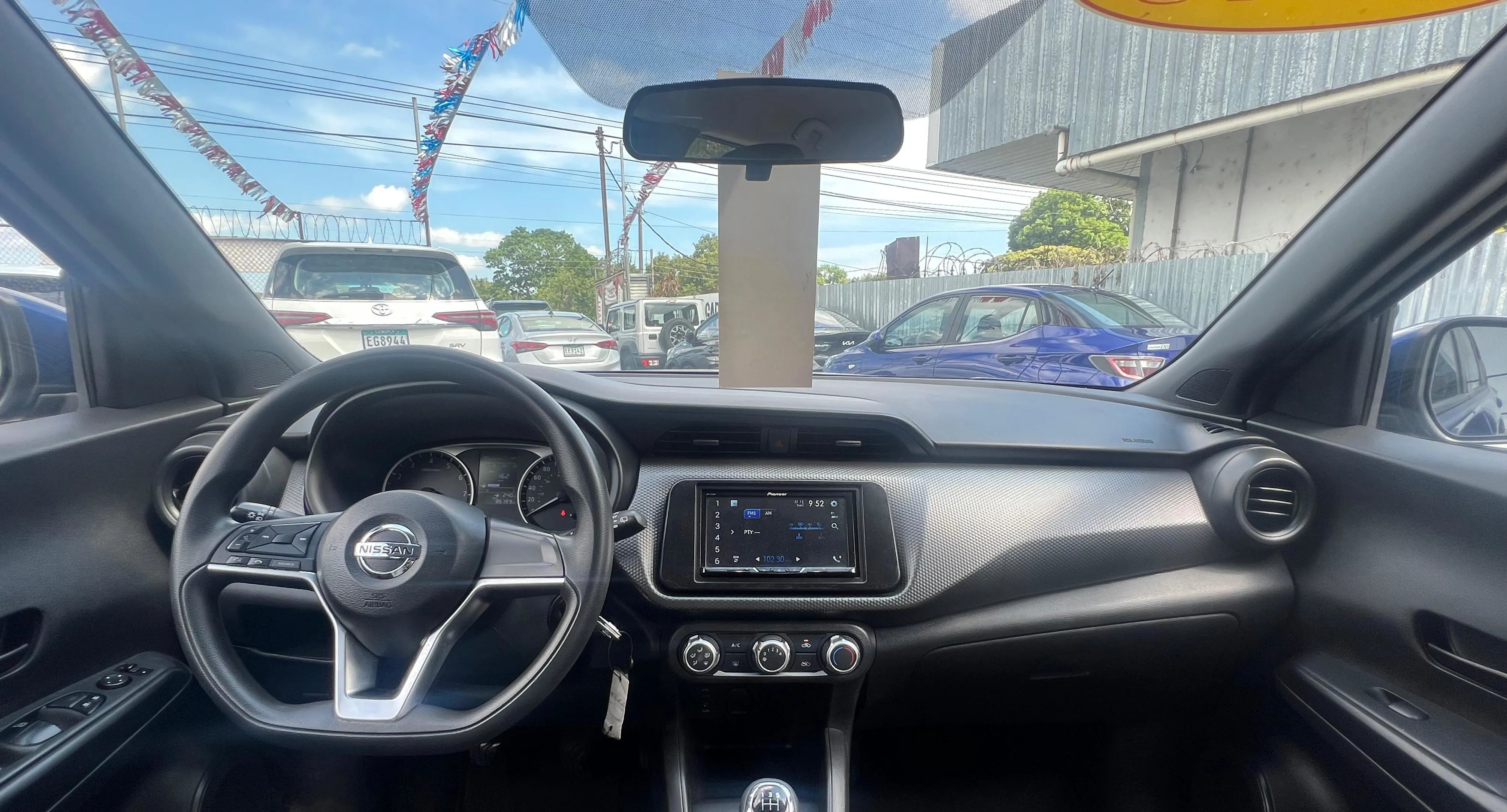 Preview imagenes del auto
