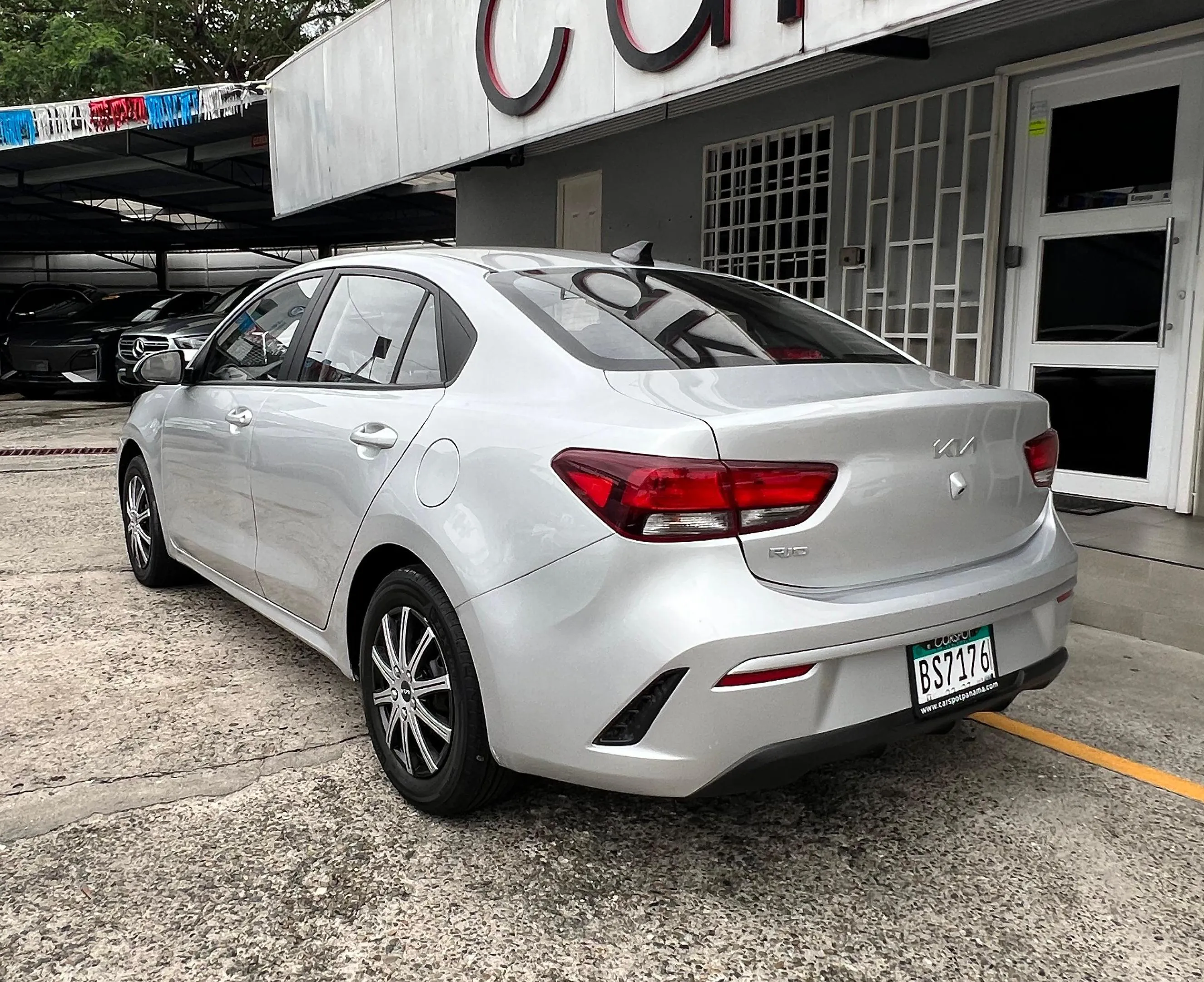 Preview imagenes del auto