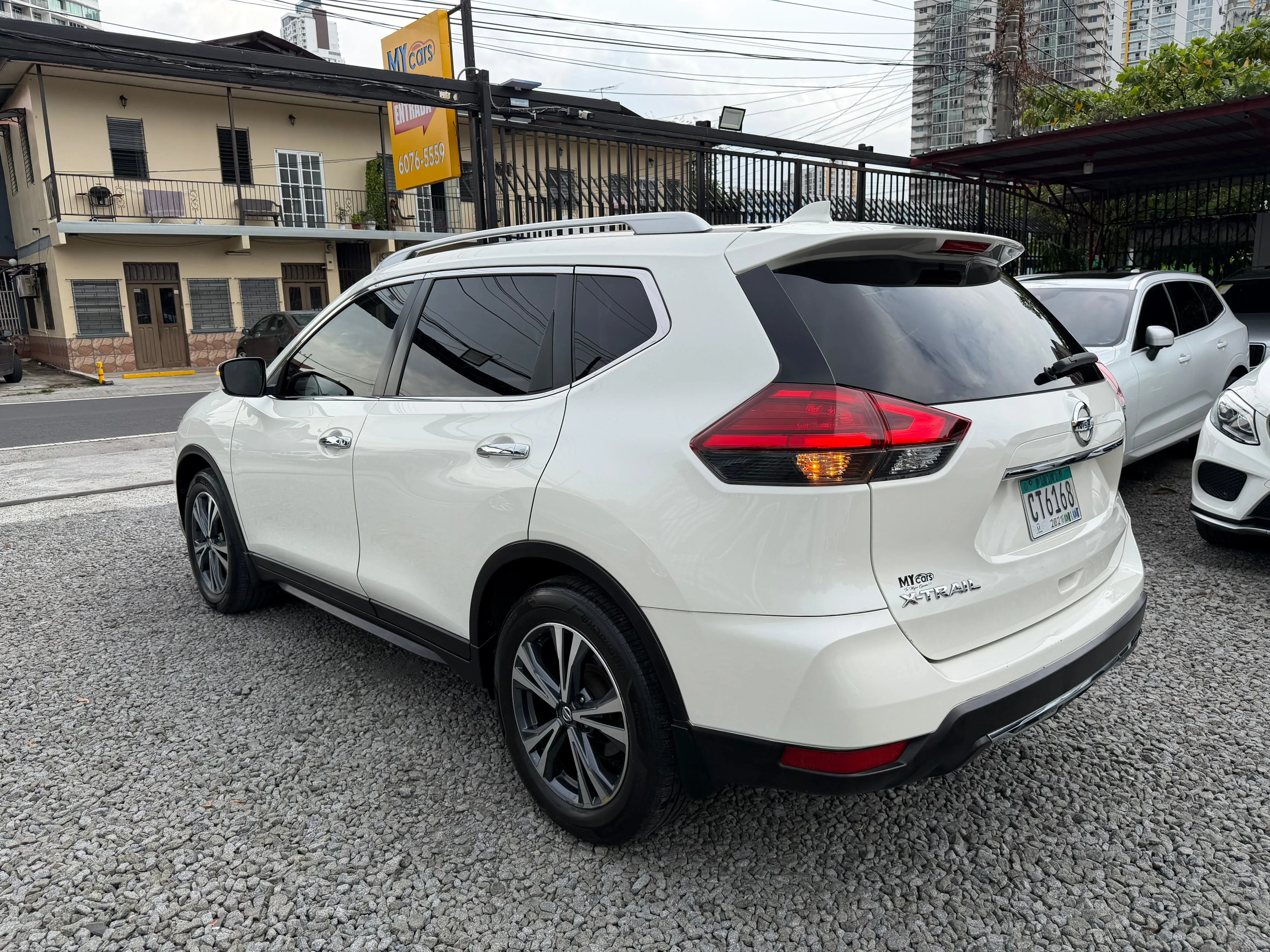 Preview imagenes del auto