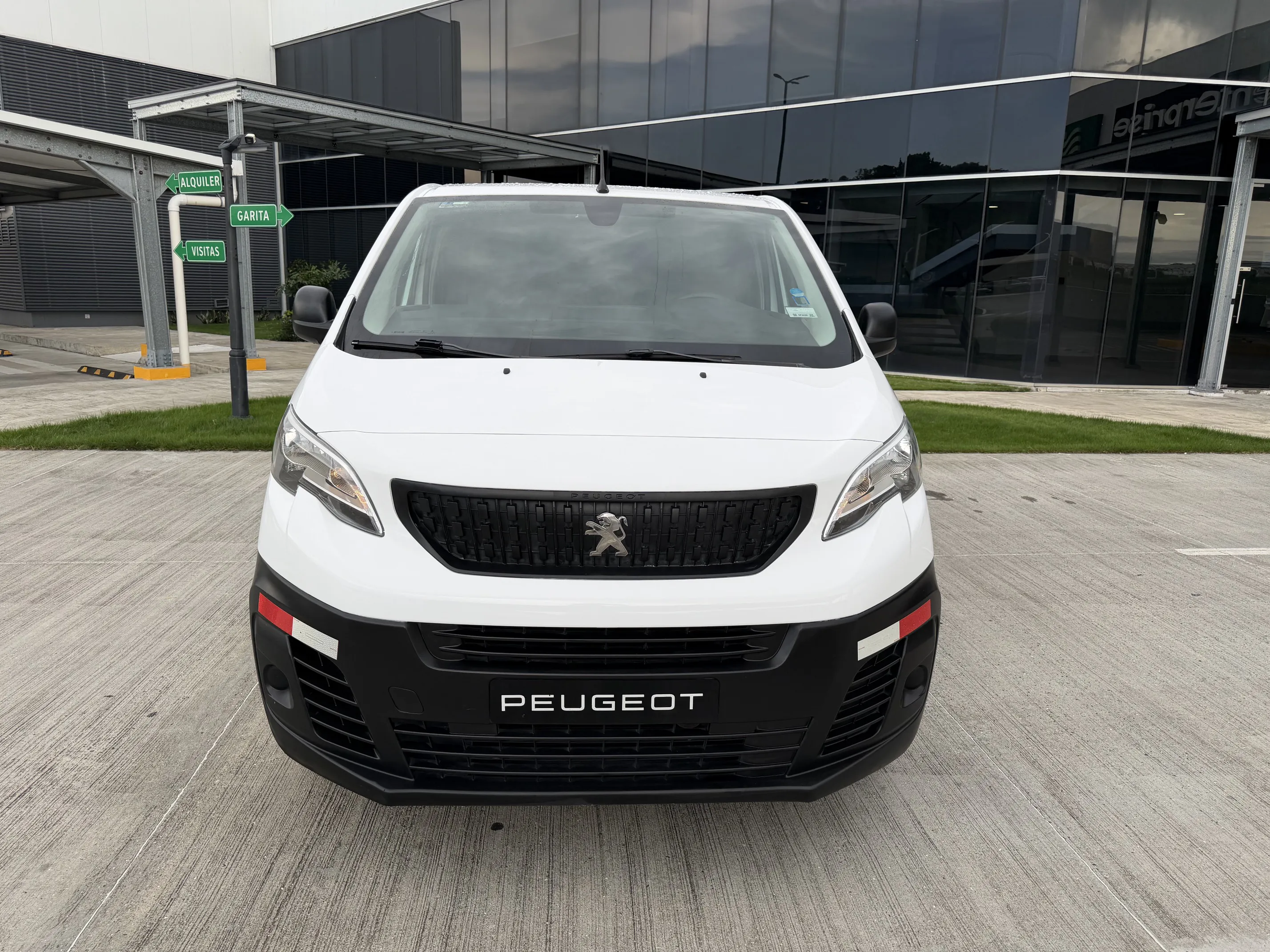 Preview imagenes del auto