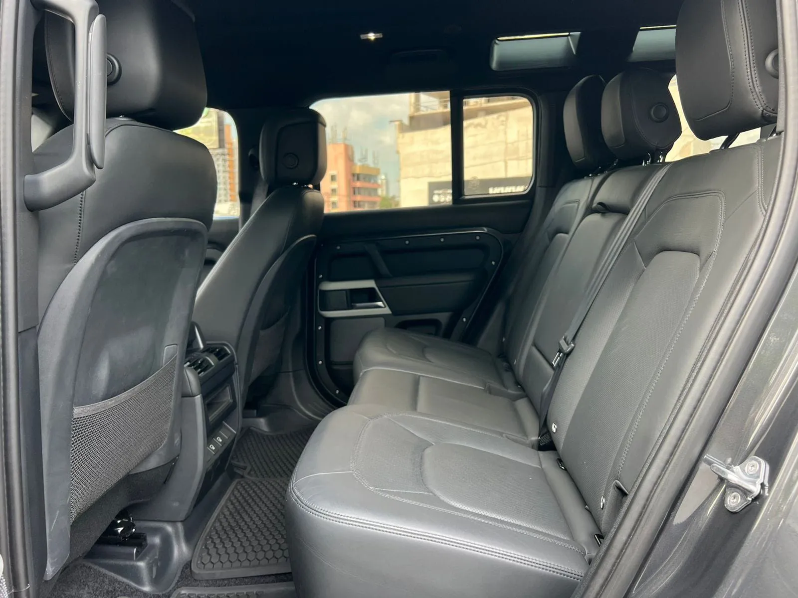 Preview imagenes del auto