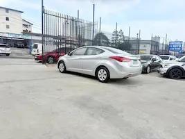Preview imagenes del auto