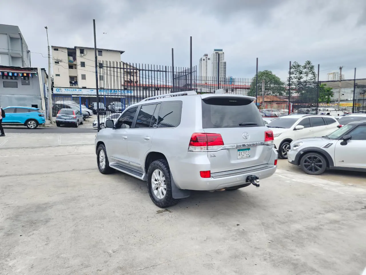 Preview imagenes del auto