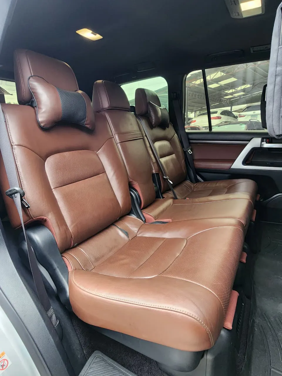 Preview imagenes del auto