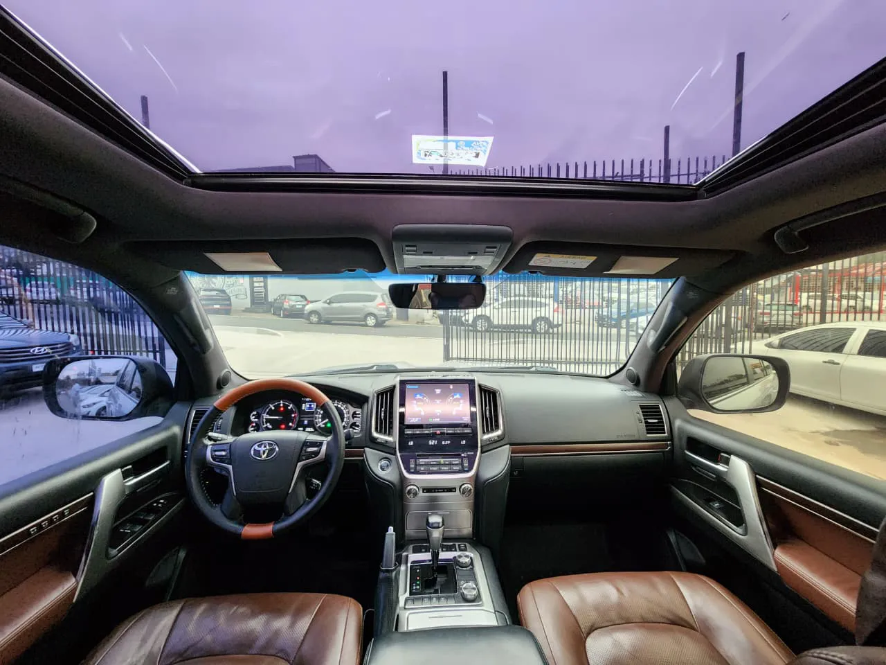 Preview imagenes del auto