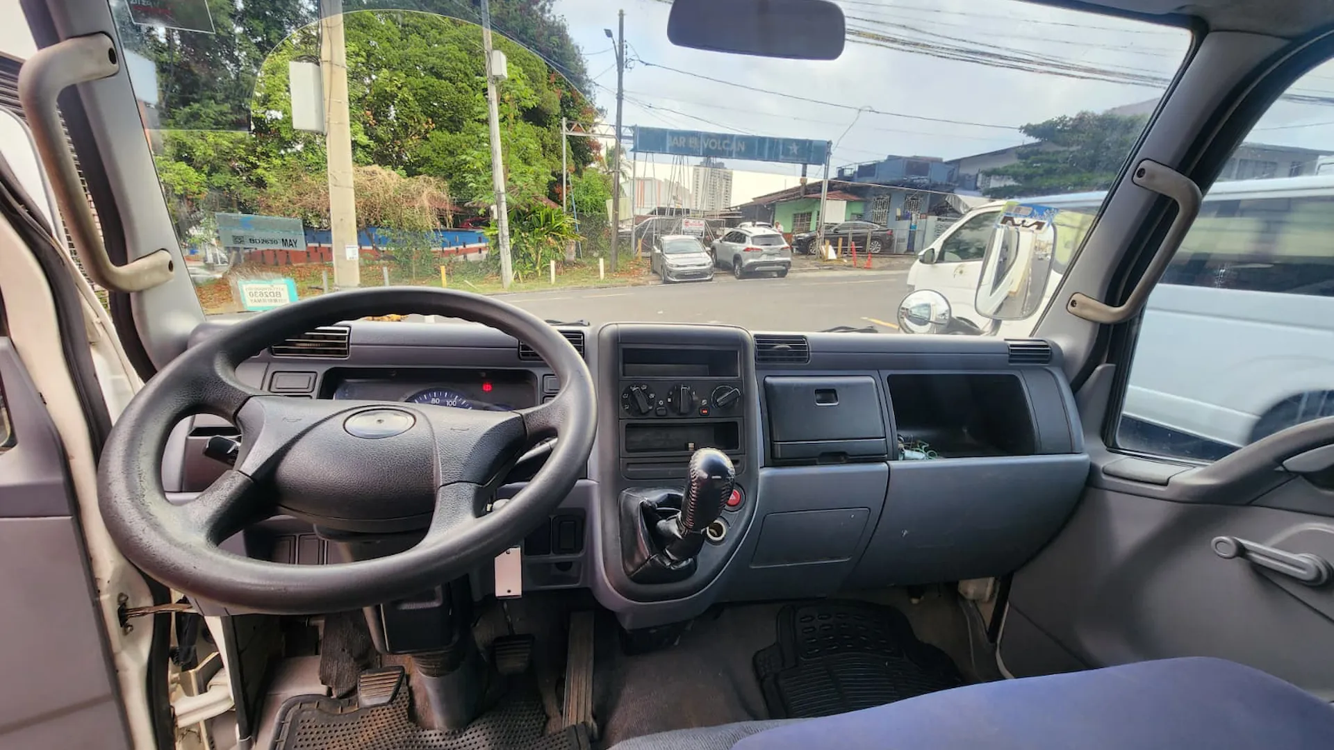 Preview imagenes del auto