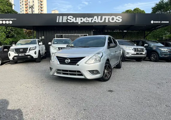 Nissan Versa