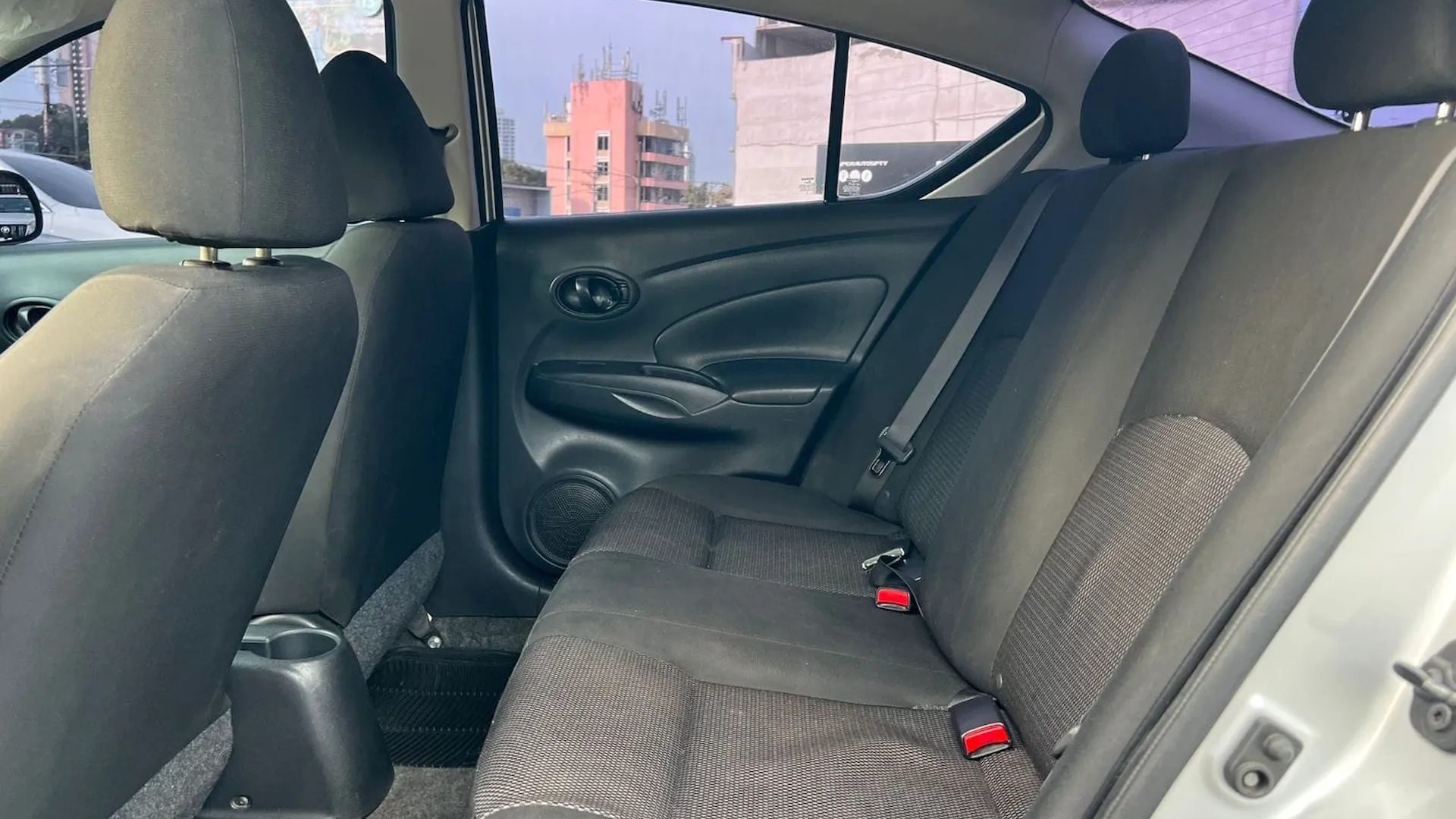 Preview imagenes del auto