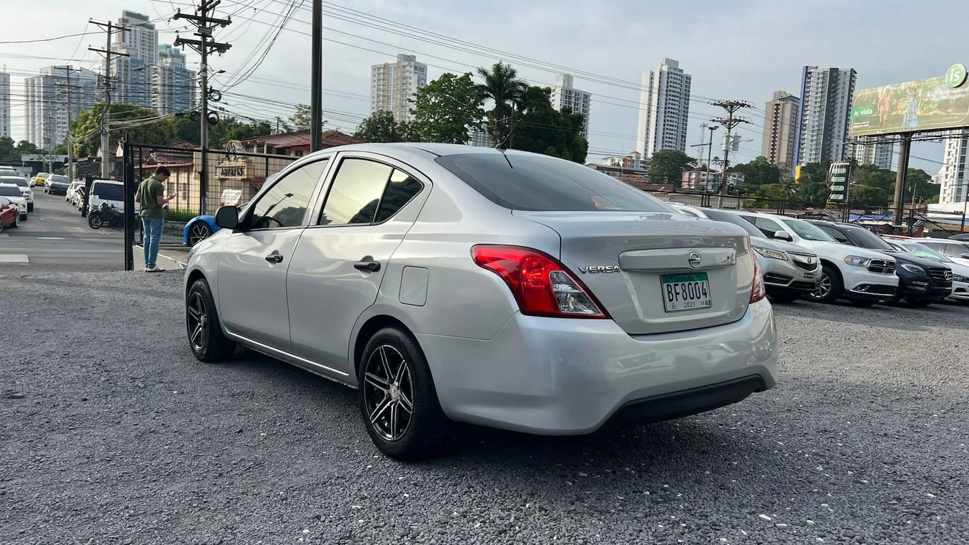 Preview imagenes del auto