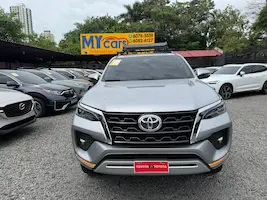 Preview imagenes del auto