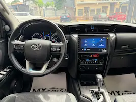 Preview imagenes del auto