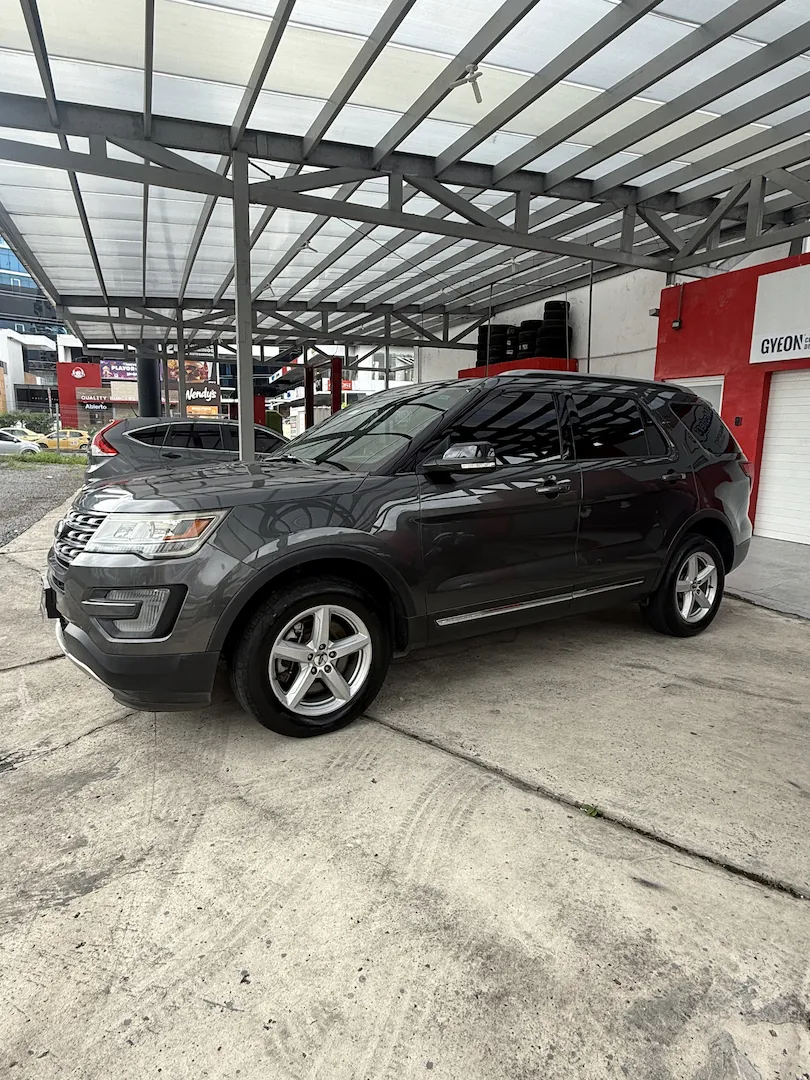 Preview imagenes del auto